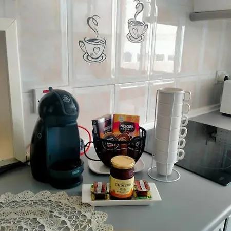 Apartment Location 2 Bed2 Bath W/lift In Town! *