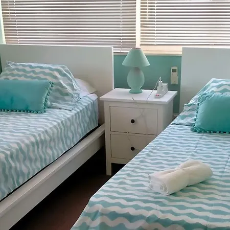 Location 2 Bed2 Bath W/lift In Town!